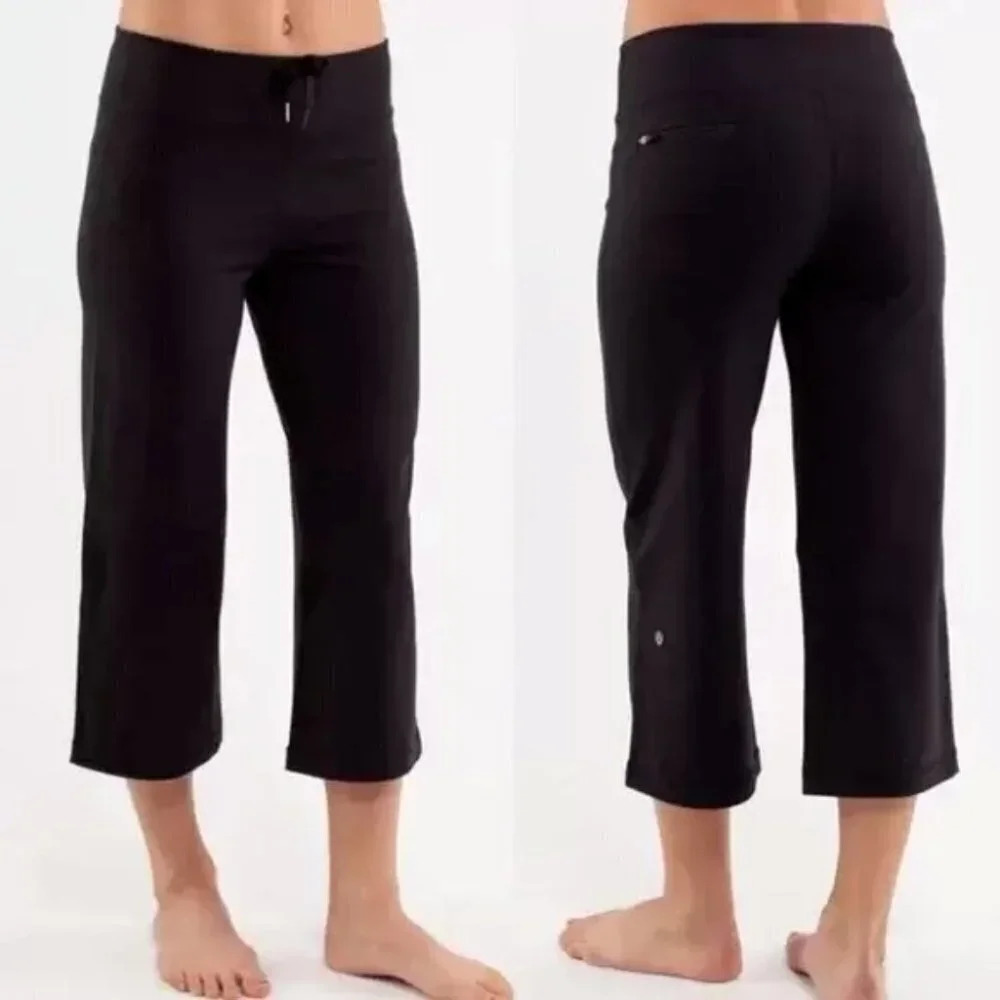 Lululemon Crop Yoga Crop Pants In Black